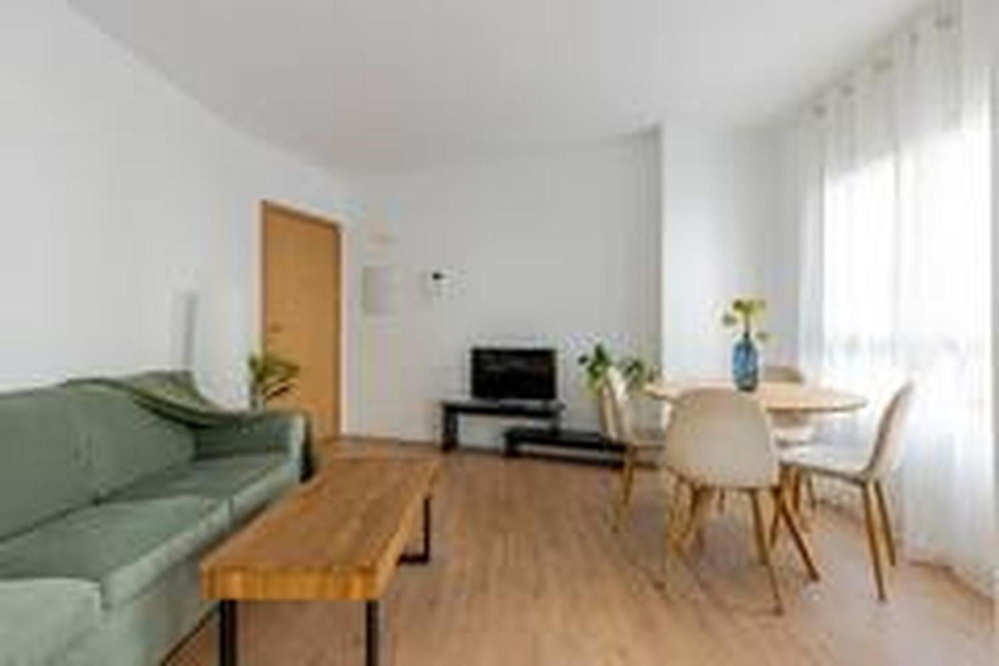 Apartamentos Nuevo Con Aire Y Wifi Агилас Экстерьер фото